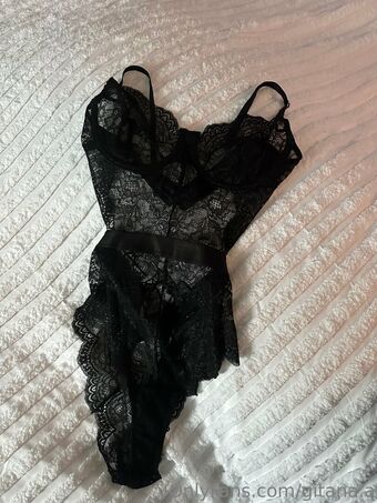 gitana.a Голі Зливи OnlyFans Фото 26