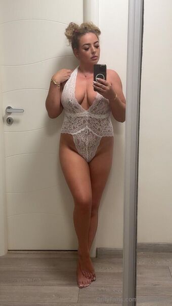 giuliafree Голі Зливи OnlyFans Фото 38