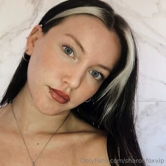 gothsharon Голі Зливи OnlyFans Фото 13