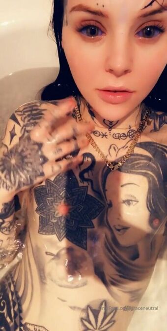 graceneutral Голі Зливи OnlyFans Фото 13