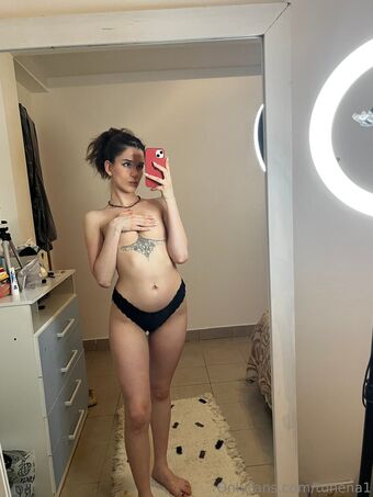 grettaa Голі Зливи OnlyFans Фото 3