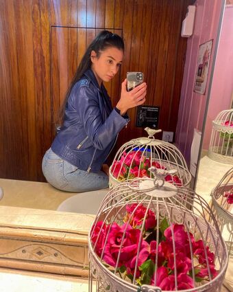 Gulia Голі Зливи OnlyFans Фото 8