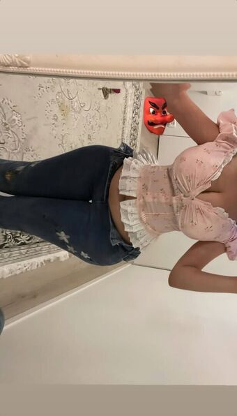 Halola Голі Зливи OnlyFans Фото 59