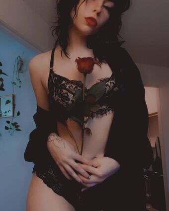halthewizard Голі Зливи OnlyFans Фото 2