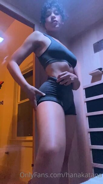 hanakatana Голі Зливи OnlyFans Фото 10