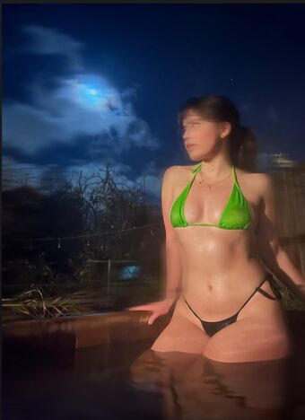 harmless.light Голі Зливи OnlyFans Фото 12