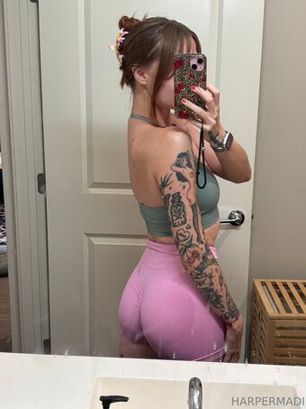 harpermadi_ Голі Зливи OnlyFans Фото 3820