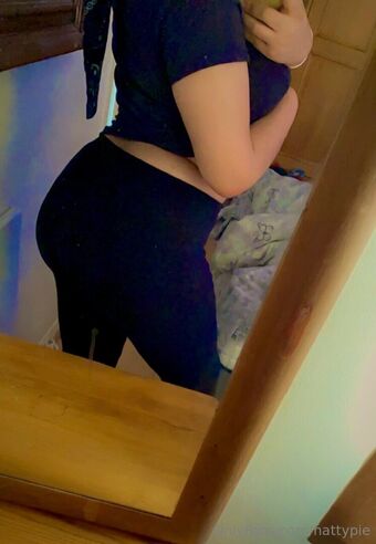 hattypie Голі Зливи OnlyFans Фото 17