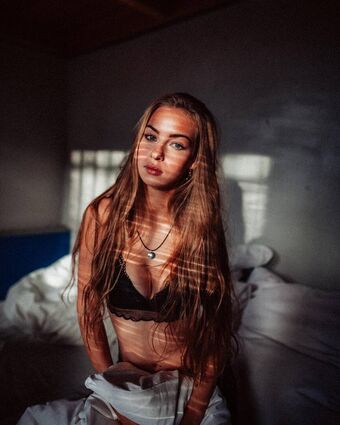hedwigtr Голі Зливи OnlyFans Фото 10