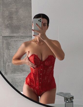 hellolana Голі Зливи OnlyFans Фото 12