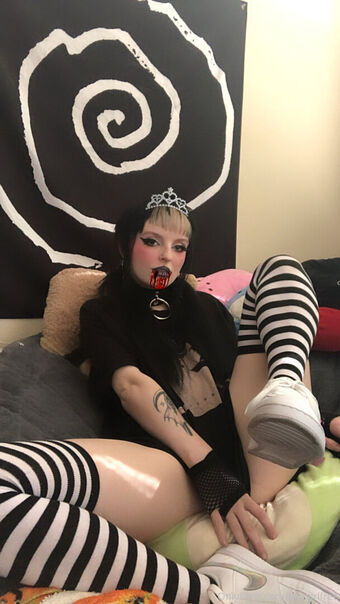 hexgirlfree Голі Зливи OnlyFans Фото 20