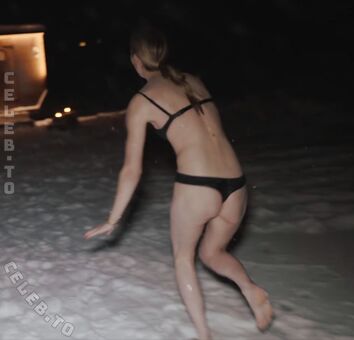 Heylea Голі Зливи OnlyFans Фото 17