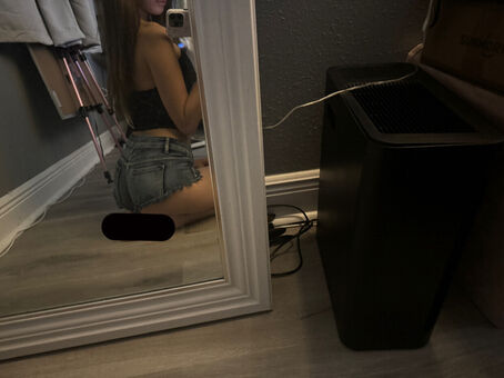 Hien Голі Зливи OnlyFans Фото 3