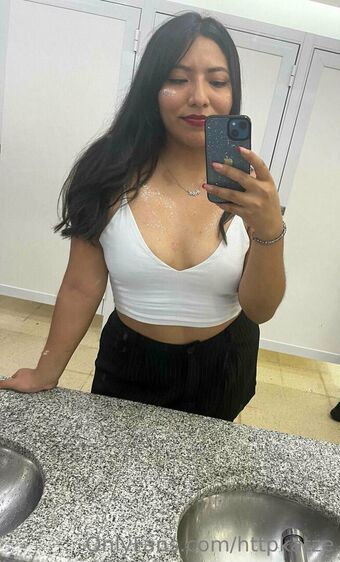 httpkatze Голі Зливи OnlyFans Фото 20