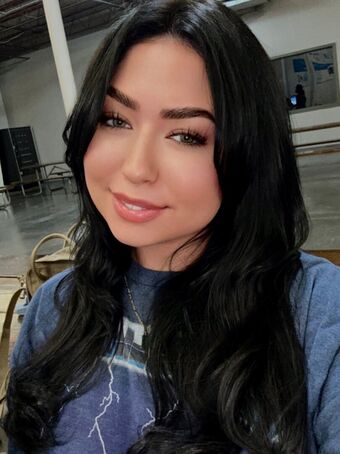 hungry4moore Голі Зливи OnlyFans Фото 103