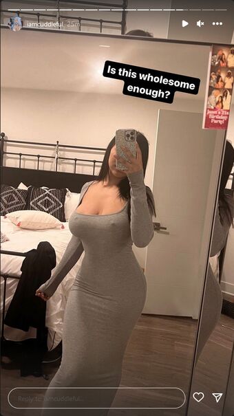Iamcuddleful Голі Зливи OnlyFans Фото 5
