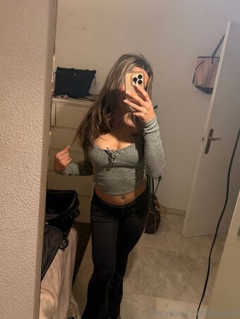 iamiel Голі Зливи OnlyFans Фото 10