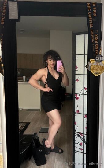 ileezy Голі Зливи OnlyFans Фото 18