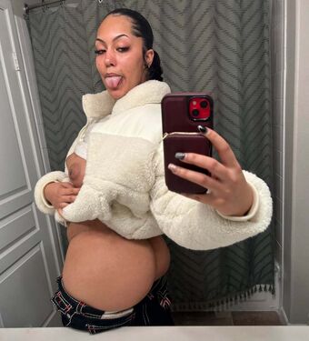 iloveraine Голі Зливи OnlyFans Фото 5