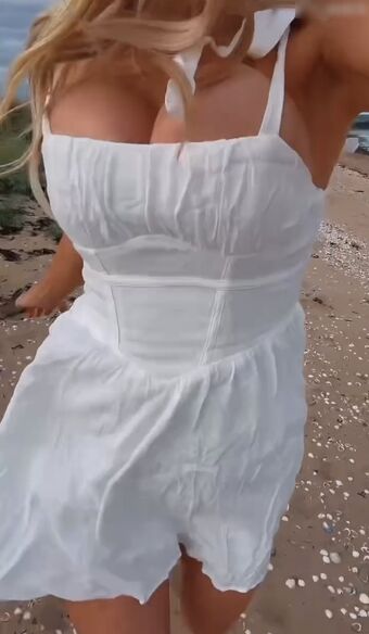 imreallykatie Голі Зливи OnlyFans Фото 8