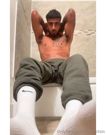 instinctsin Голі Зливи OnlyFans Фото 7