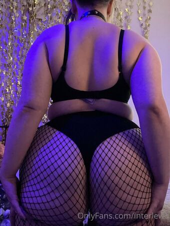 Interlewd Голі Зливи OnlyFans Фото 31