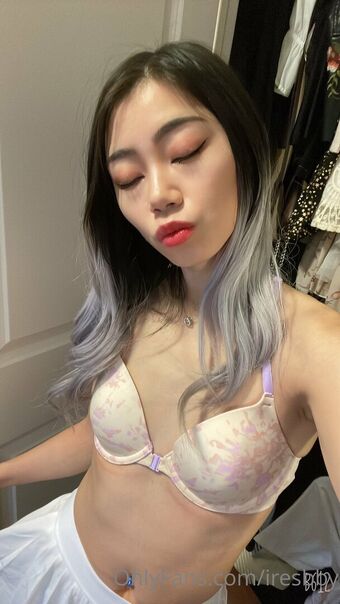 Iresbby Голі Зливи OnlyFans Фото 9