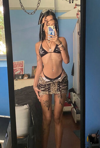 Irisblazed Голі Зливи OnlyFans Фото 61