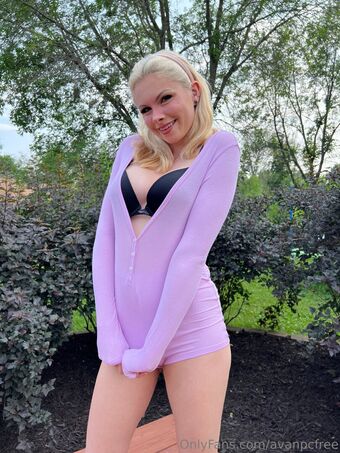 Itsava Голі Зливи OnlyFans Фото 36