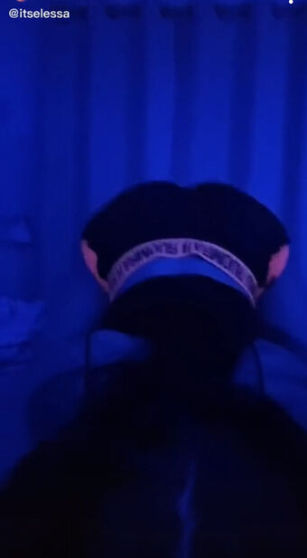 itselessa Голі Зливи OnlyFans Фото 15