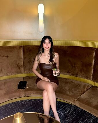 itshellovee Голі Зливи OnlyFans Фото 29