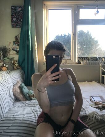 itsolive Голі Зливи OnlyFans Фото 5