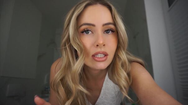 itsSky Голі Зливи OnlyFans Фото 42