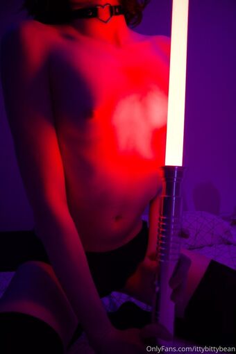 ittybittybean Голі Зливи OnlyFans Фото 17