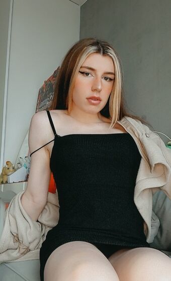 Izzy Winterz