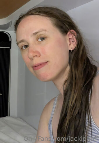 Jackie Hoff Голі Зливи OnlyFans Фото 122