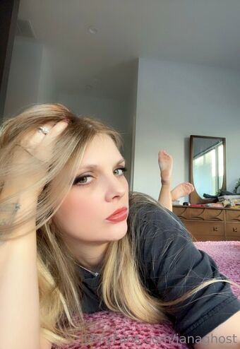 janaghost Голі Зливи OnlyFans Фото 1