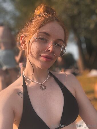 jane_stone Голі Зливи OnlyFans Фото 58