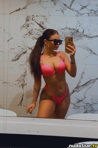 Jasmina Oder Голі Зливи OnlyFans Фото 12