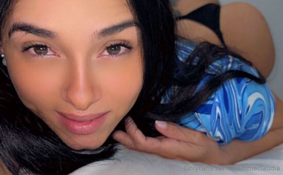jasminmami Голі Зливи OnlyFans Фото 18