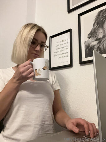 joyce.x Голі Зливи OnlyFans Фото 214