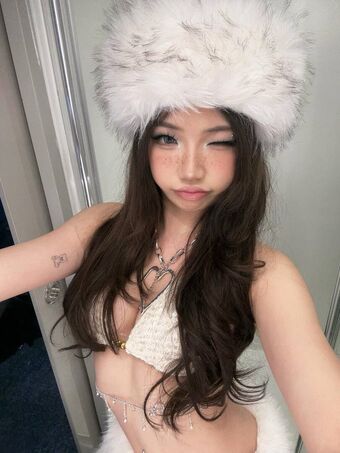 joycee.e Голі Зливи OnlyFans Фото 23