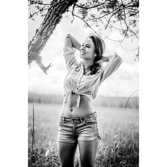 Jsa Stein Голі Зливи OnlyFans Фото 12