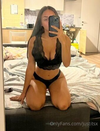 Justitsx Голі Зливи OnlyFans Фото 10
