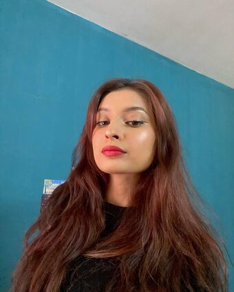 Juveria Голі Зливи OnlyFans Фото 16