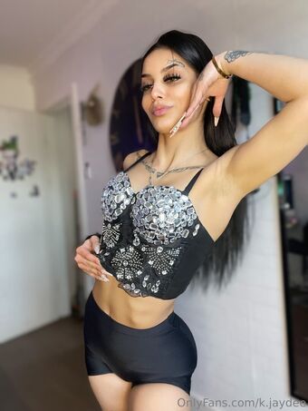 k.jaydee Голі Зливи OnlyFans Фото 17