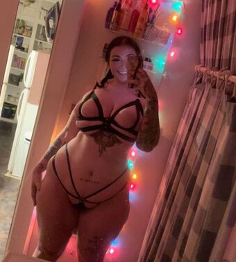 Kalgirl-up Голі Зливи OnlyFans Фото 19