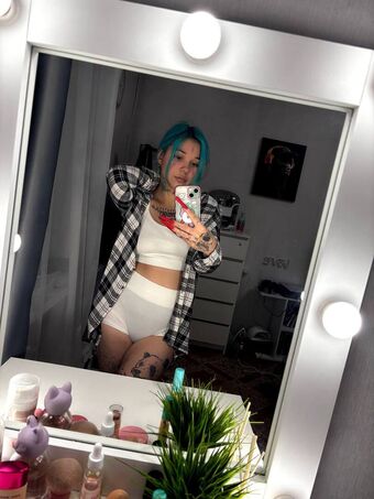 Kanima Голі Зливи OnlyFans Фото 1