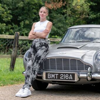 Keely Hodginkinson Голі Зливи OnlyFans Фото 6