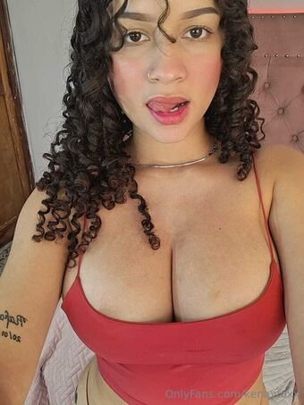 Kenayfox Голі Зливи OnlyFans Фото 10